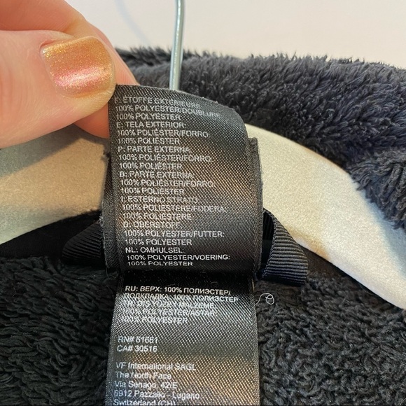 The North Face Osolita Zip Up Fleece Jacket Black Large 14/16 Girls Pockets Soft - Picture 5 of 13